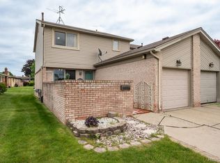 14850 La Grande Plz, Warren, MI