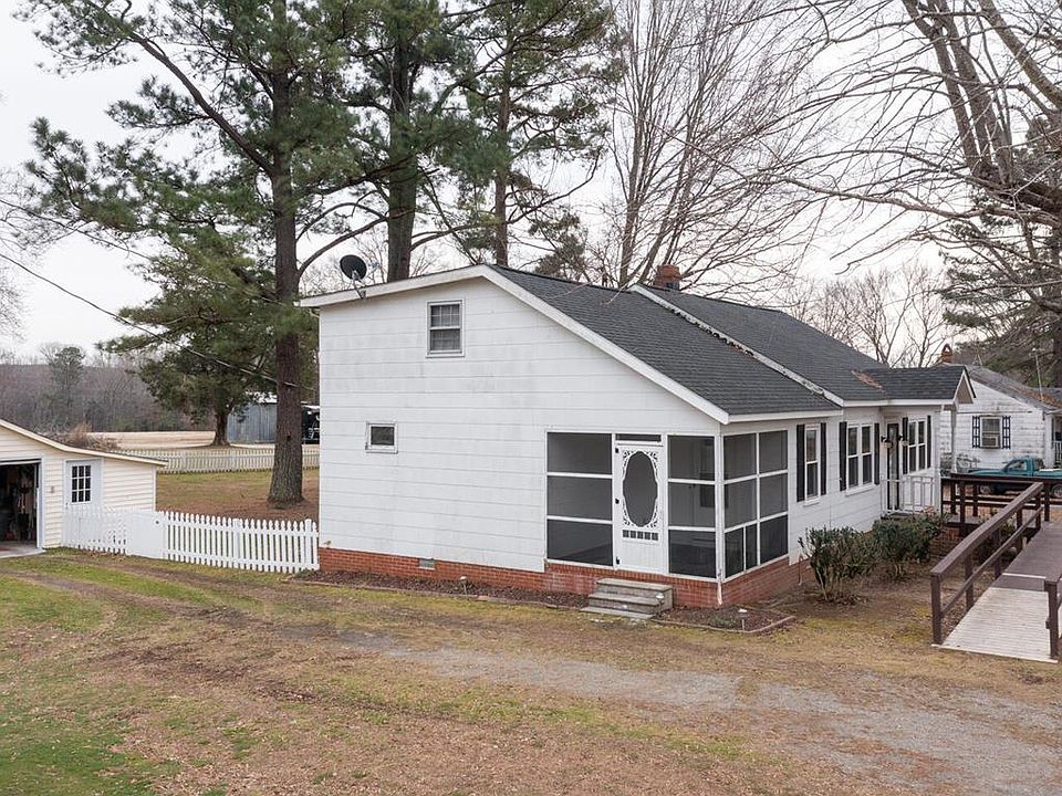 1st image of 4114 Baskerville Rd