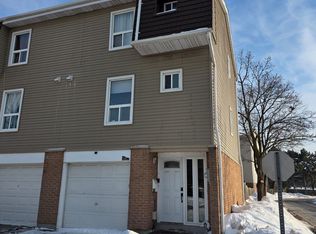 147 Enderby Cres, Brampton, ON L6T 4C7