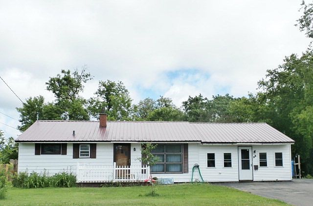 1st image of 39 Hillsdale Ter