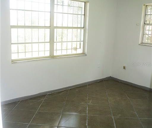 5th image of 1112 Bay Ave