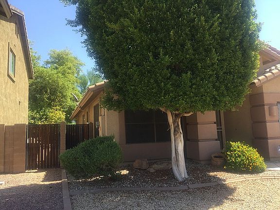 3rd image of 20487 N 89th Dr