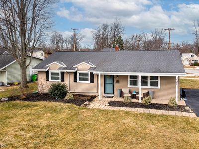 126 Beachwood Ave, Avon Lake, OH, 44012