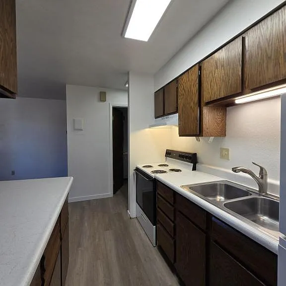 725 Macon Ave #4 — Photo 11