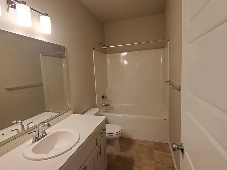 9952 Jackson St SE — Photo 43