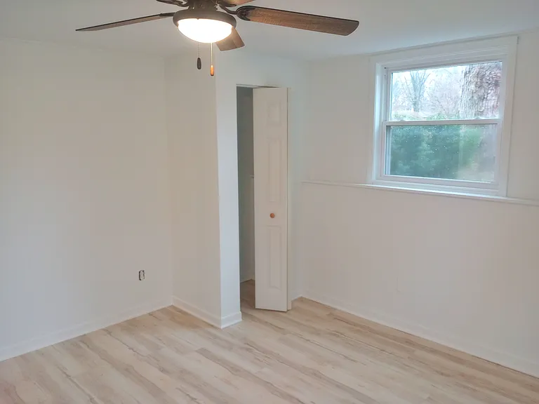 Downstairs bedroom #4