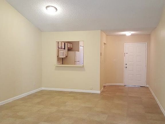5th image of 4025 NW 90th Ave