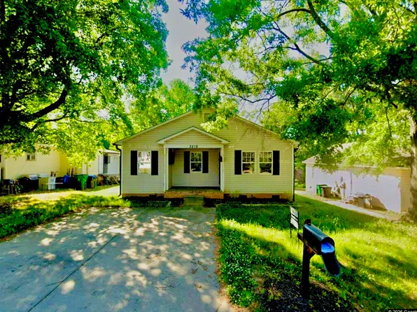 3216 Lasalle St, Charlotte, NC 28216