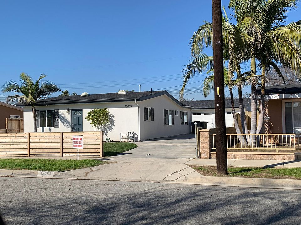 1st image of 12053 208th St