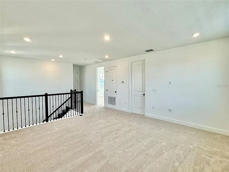 9726 Neruda St — Photo 50