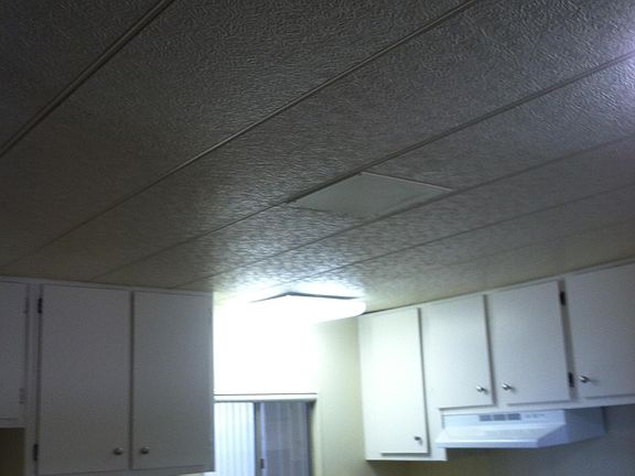 3rd image of 2211 N Summer St