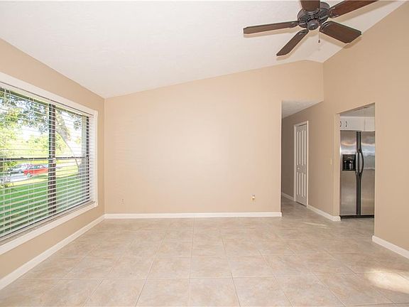 2nd image of 542 Geraldine Dr