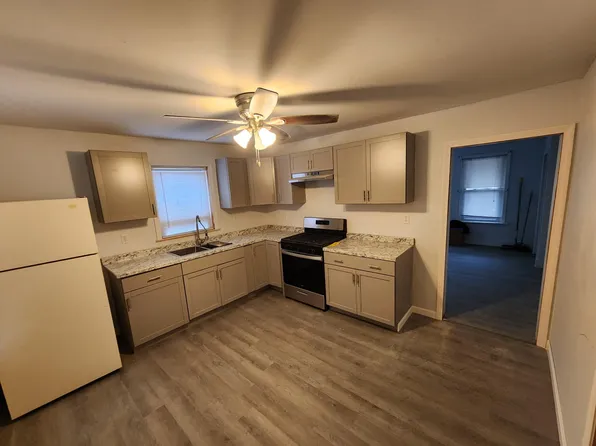 7 Nelson St, Rumford, RI 02916