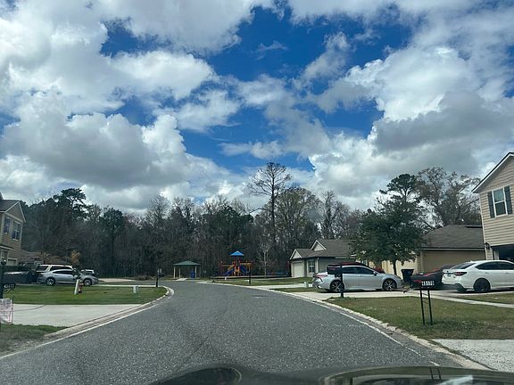 5th image of 45170 Dutton Way