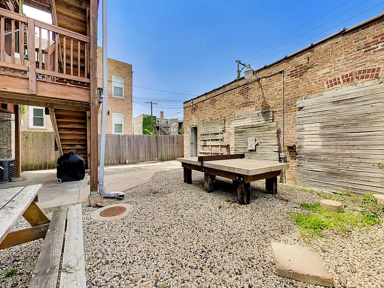 3336 W Evergreen Ave — Photo 8