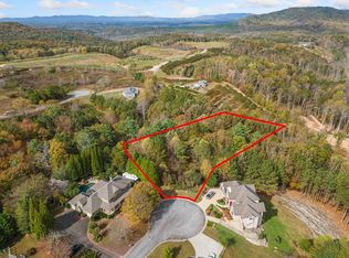 13 Ridgemont Dr, Ellijay, GA 30536