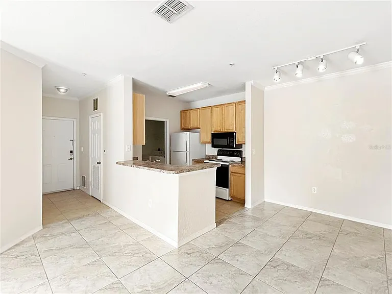 10205 Courtney Palms Blvd #101 — Photo 6