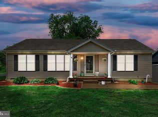 11 Sunset Cir, Colonial Beach, VA 22443