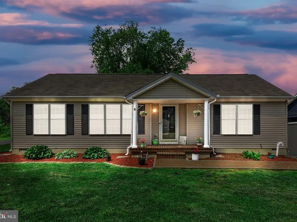 11 Sunset Cir, Colonial Beach, VA 22443