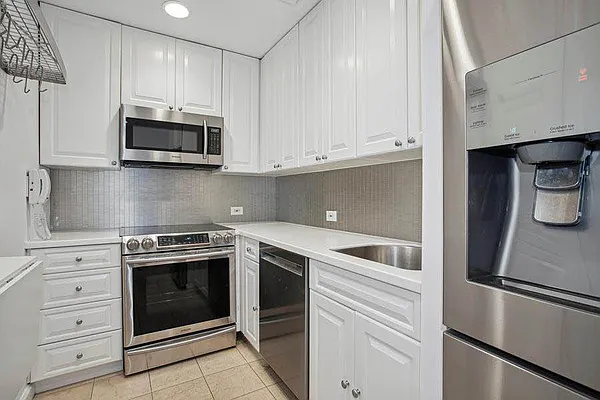 Rented by Douglas Elliman | media 5