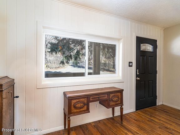 3rd image of 3201 Cliffside Dr