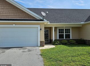 106 Saffron Ter, Falling Waters, WV 25419