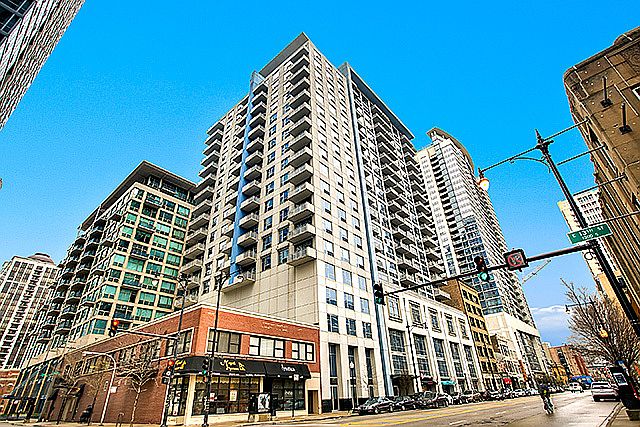1st image of 1305 S Michigan Ave APT 1001