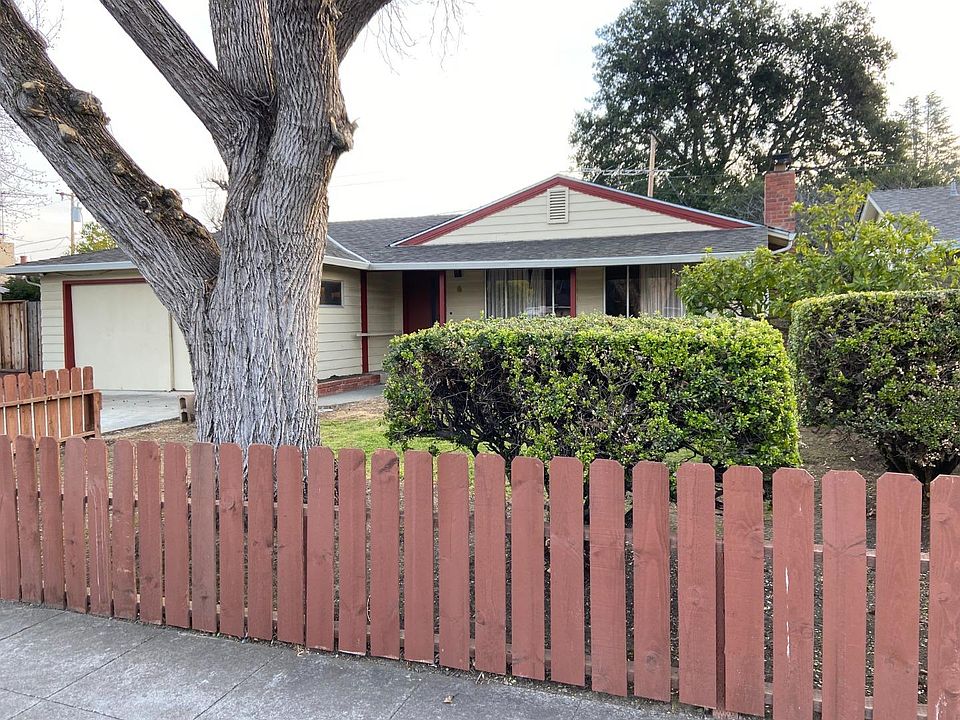 2nd image of 1523 Miramonte Ave