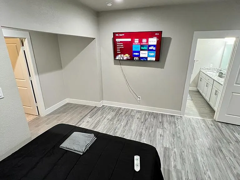 3411 Detonte St #2 — Photo 3