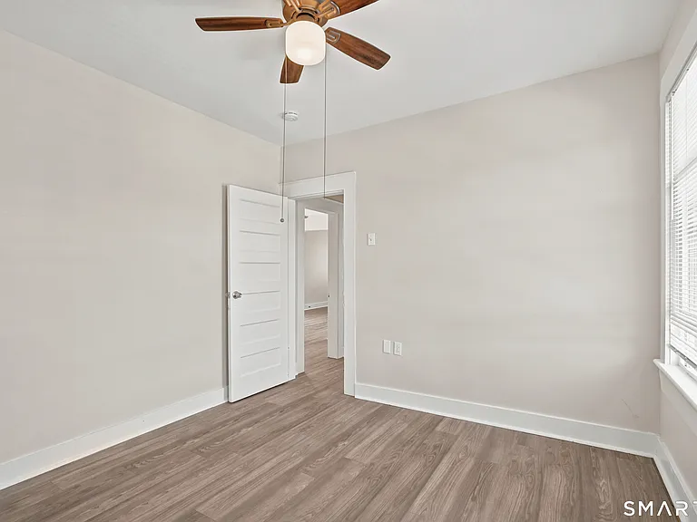 97-99 Fairview Ave #2 — Photo 19