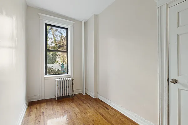 Rented by Compass | media 6