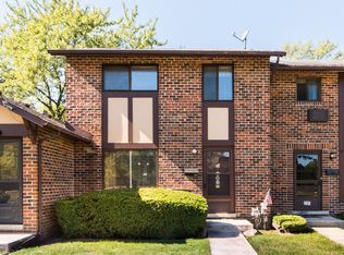 1S222 Ardmore Ave, Villa Park, IL 60181