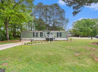 367 Hemlock Ln, Locust Grove, GA 30248