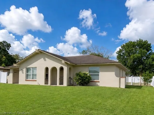 4120 Bianca St, Sebring, FL 33872