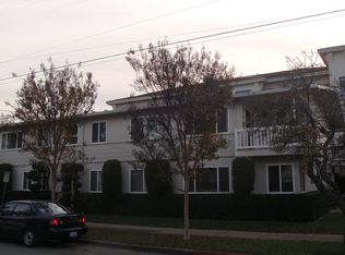 700 Walnut St APT 3, San Carlos, CA 94070