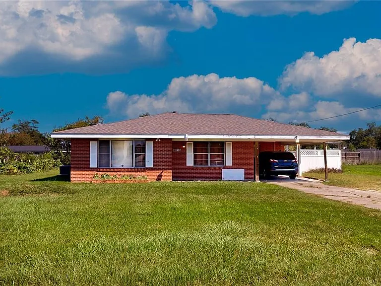 4015 Nelson Rd — Photo 1