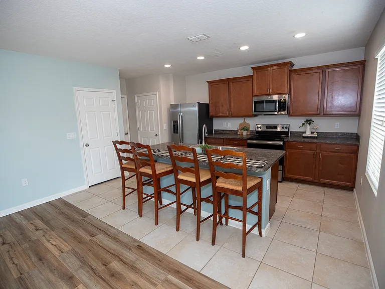 4662 Amaca Bay Ln — Photo 4