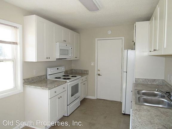 5th image of 3780 Whispering Pines Dr