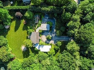 12 Pound Hollow Ct, Glen Head, NY 11545