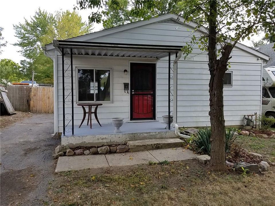 1st image of 2322 Nomad Ave
