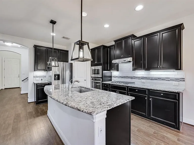 5321 Del Dios Way — Photo 11