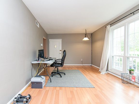 2nd image of 2901 Willston Pl