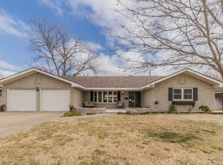 6904 Calumet Rd, Amarillo, TX 79106