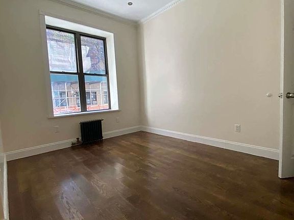 5th image of 210 W 88th St #1F