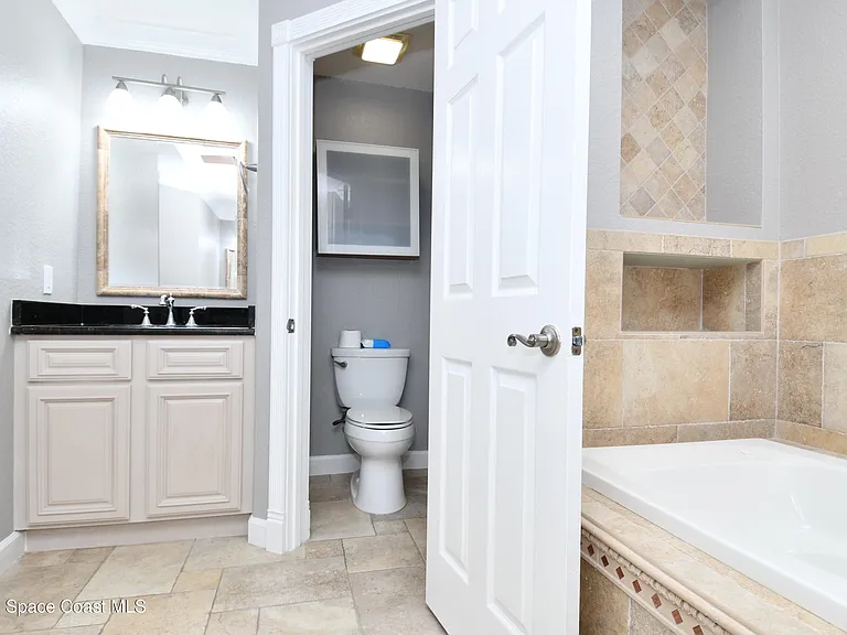 2185 Acacia St NE — Photo 17