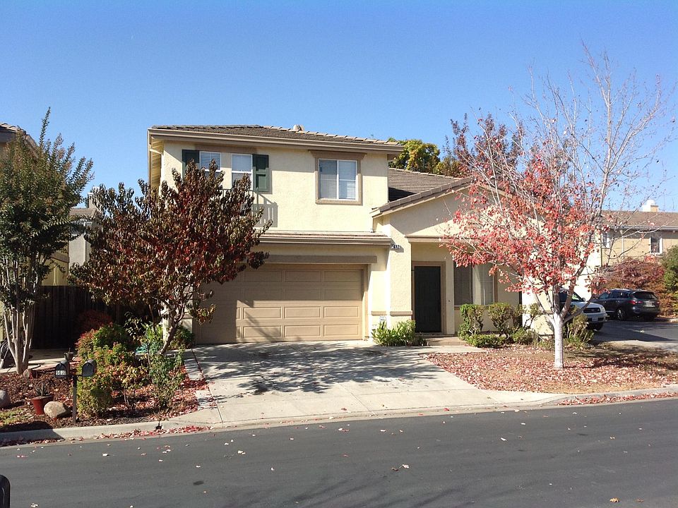 1st image of 5642 Amberglen St