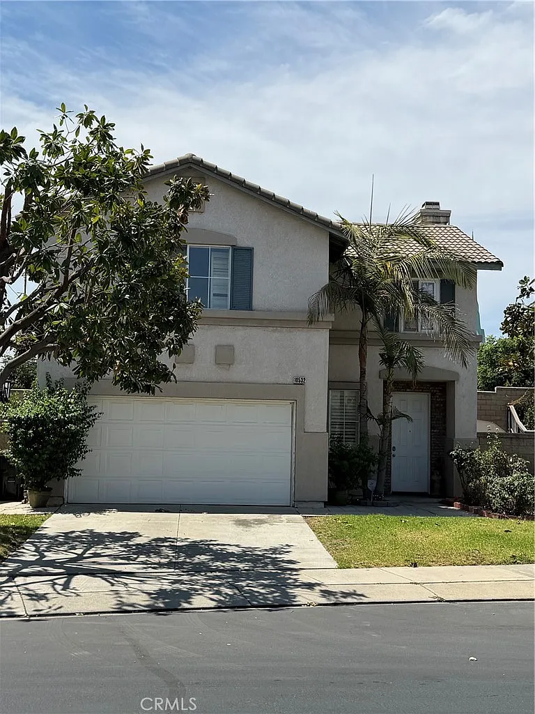 3 bed, 2.5 bath, 1500 sqft, $3,200 — Photo 1