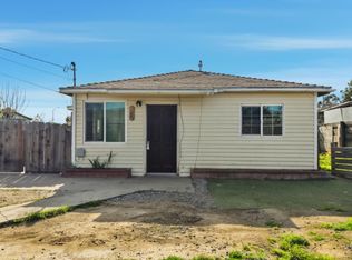 1046 C St, Salinas, CA 93905