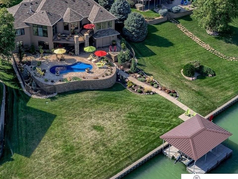1st image of 12603 N 178th Cir