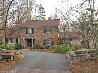 1792 Robinhood Rd, Winston Salem, NC 27104